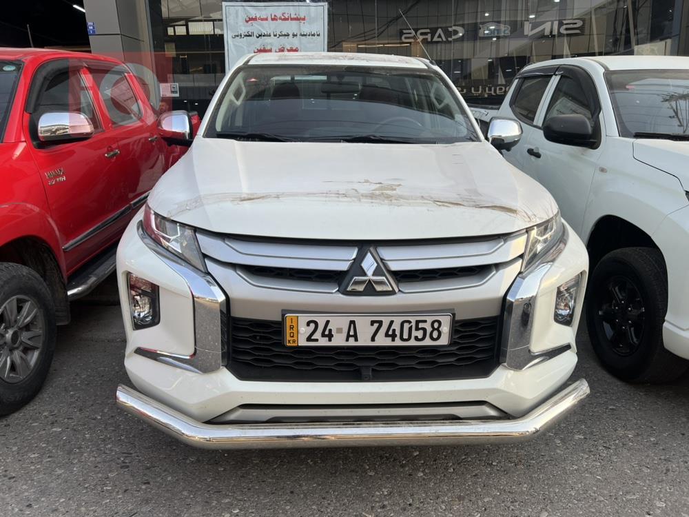 Mitsubishi L200